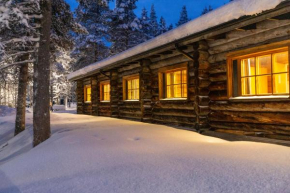 Kuukkeli Log Houses Aurora Resort
